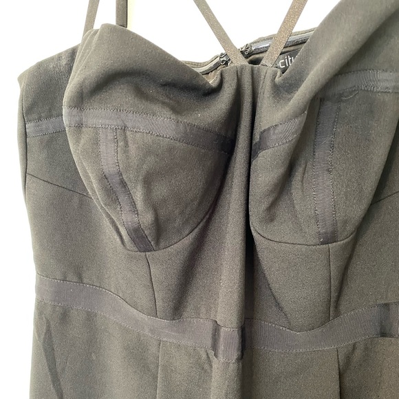 CITY CHIC | Beautiful Black Sexy city chic dress M - Picture 2 of 10